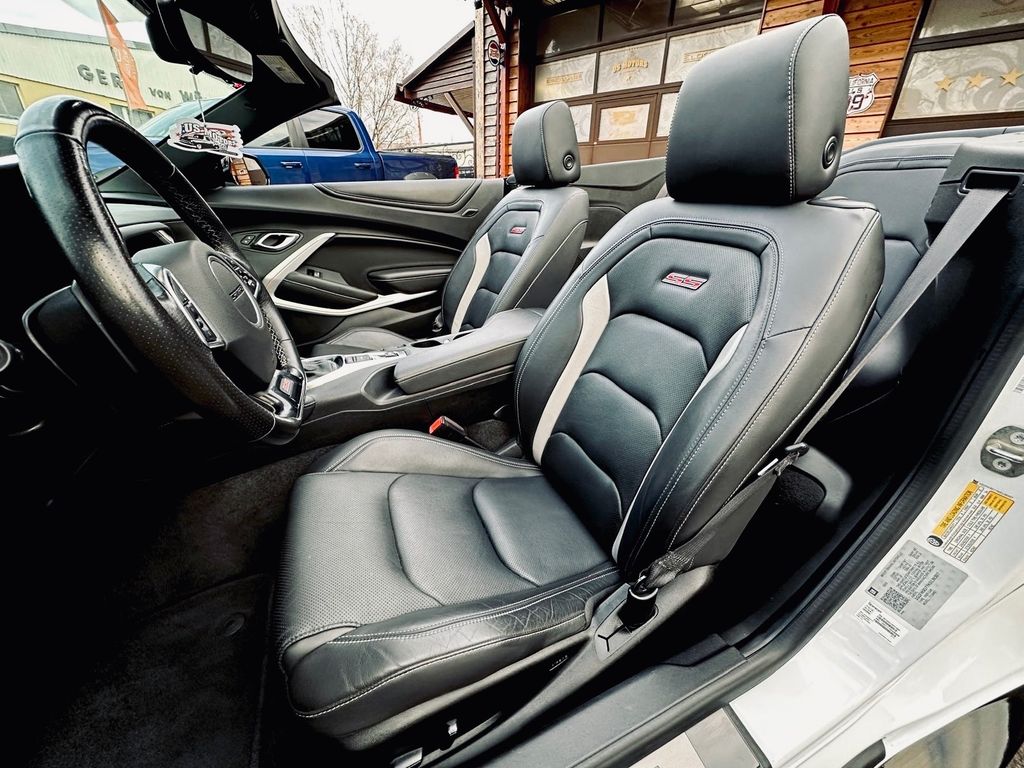 Chevrolet Camaro 2019