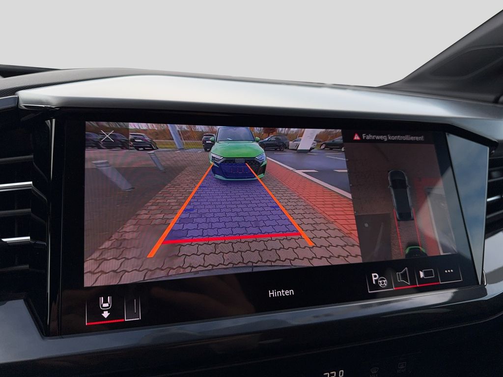 Audi Q4 e-tron 2024