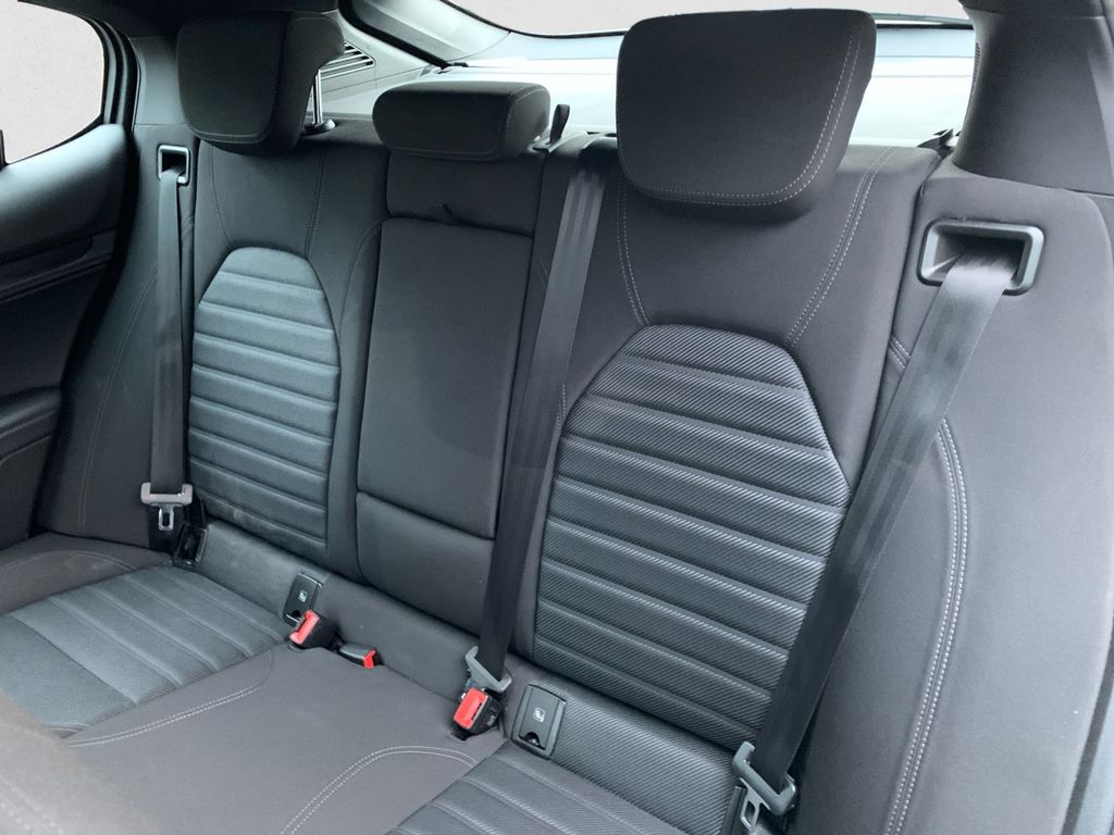 Alfa Romeo Stelvio 2023