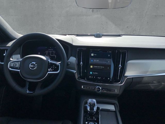 Volvo V90 Cross Country 2024