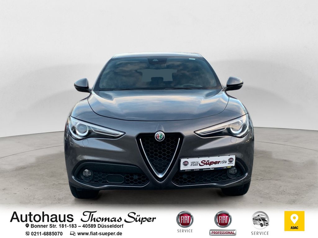 Alfa Romeo Stelvio 2023