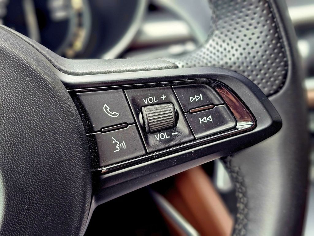 Alfa Romeo Stelvio 2021