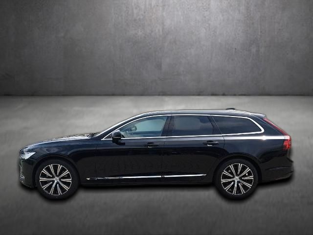 Volvo V90 2022