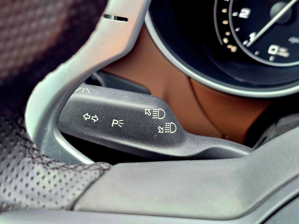 Alfa Romeo Stelvio 2021