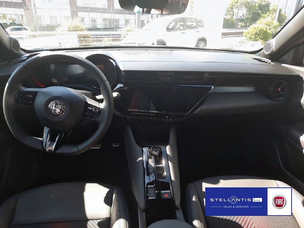 Alfa Romeo Junior 2024