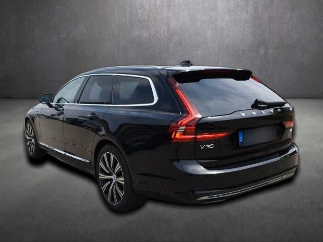Volvo V90 2022
