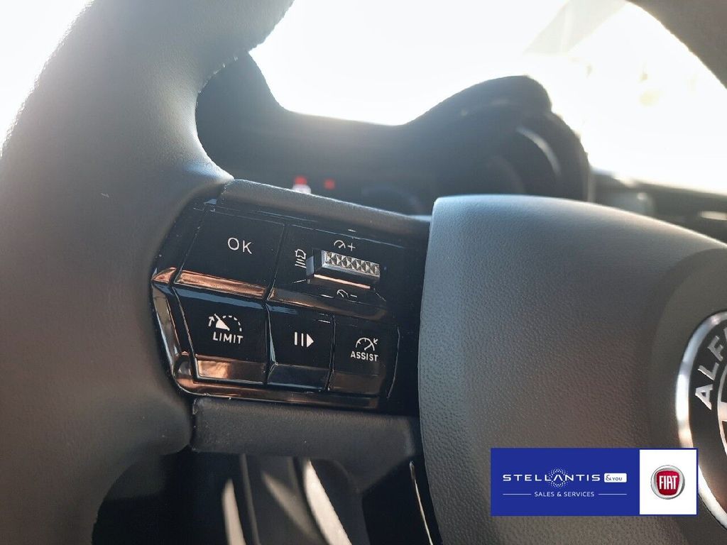 Alfa Romeo Junior 2024