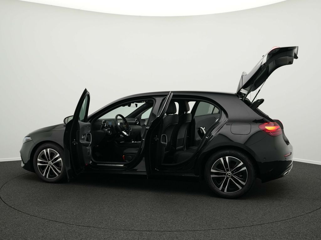 Mercedes-Benz A 180 2024