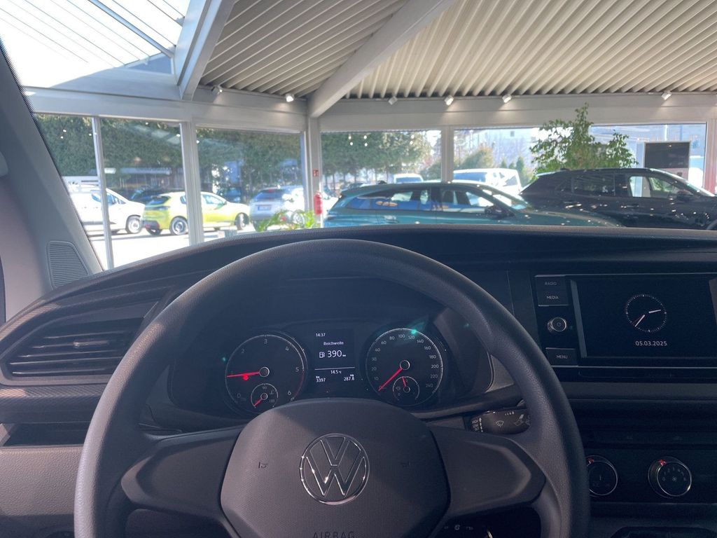 Volkswagen T6 Transporter 2024