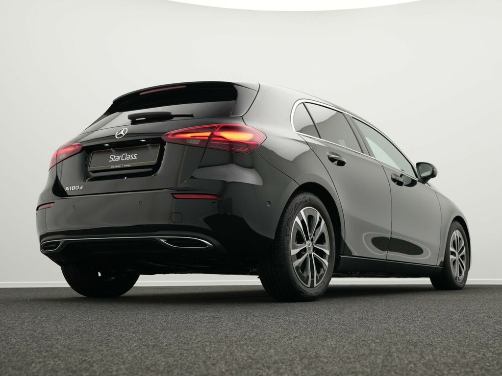 Mercedes-Benz A 180 2024