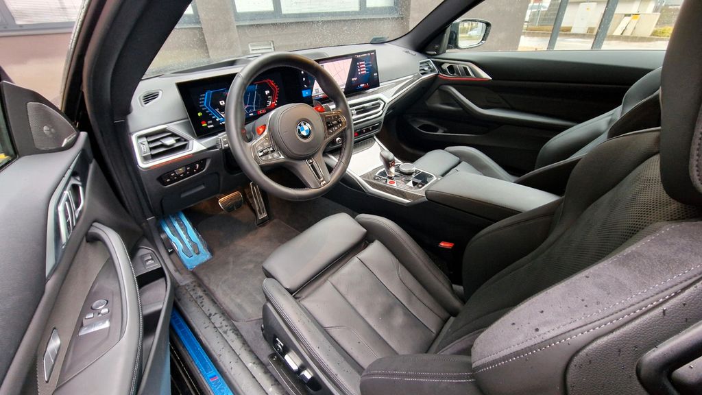 BMW M4 2023