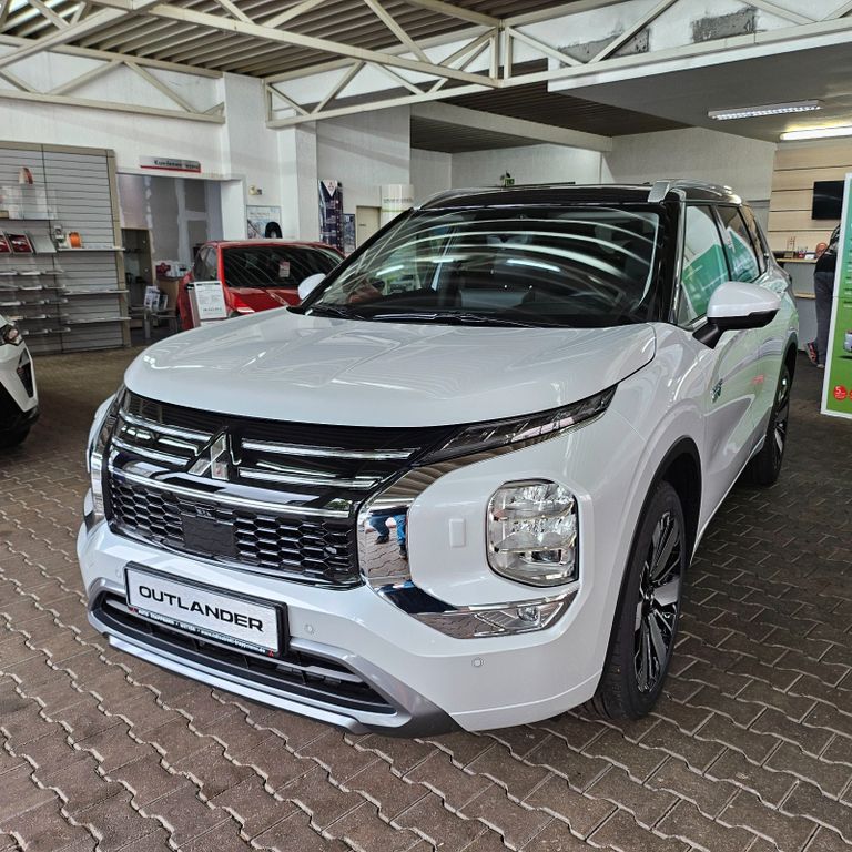 Mitsubishi Plug-in Hybrid Outlander