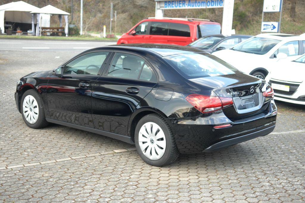 Mercedes-Benz A 250 2022