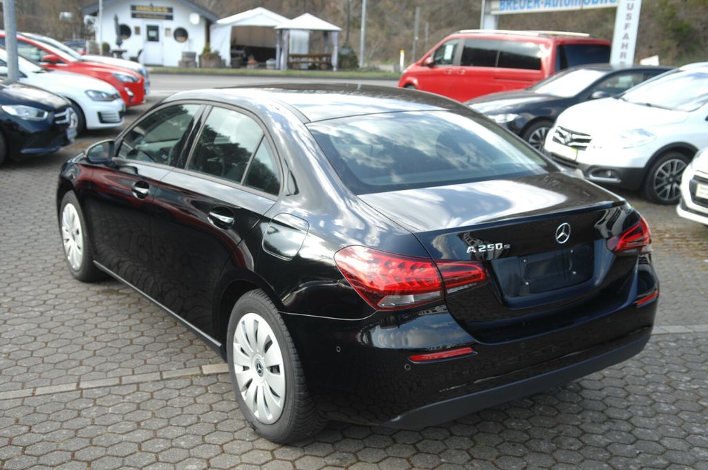 Mercedes-Benz A 250 2022