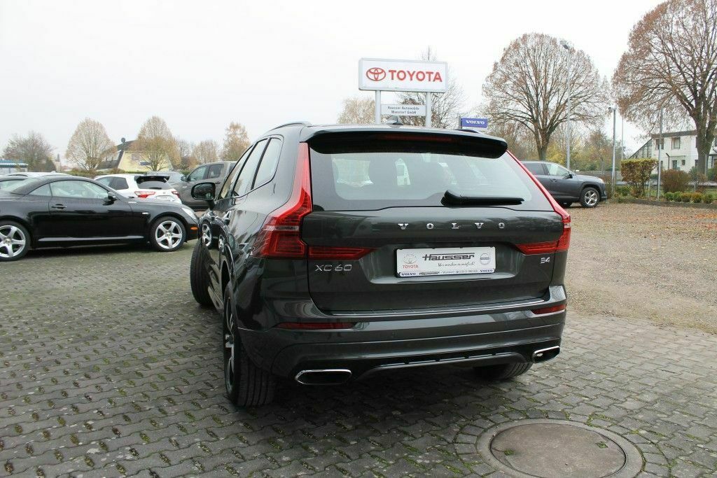 Volvo XC60 2021
