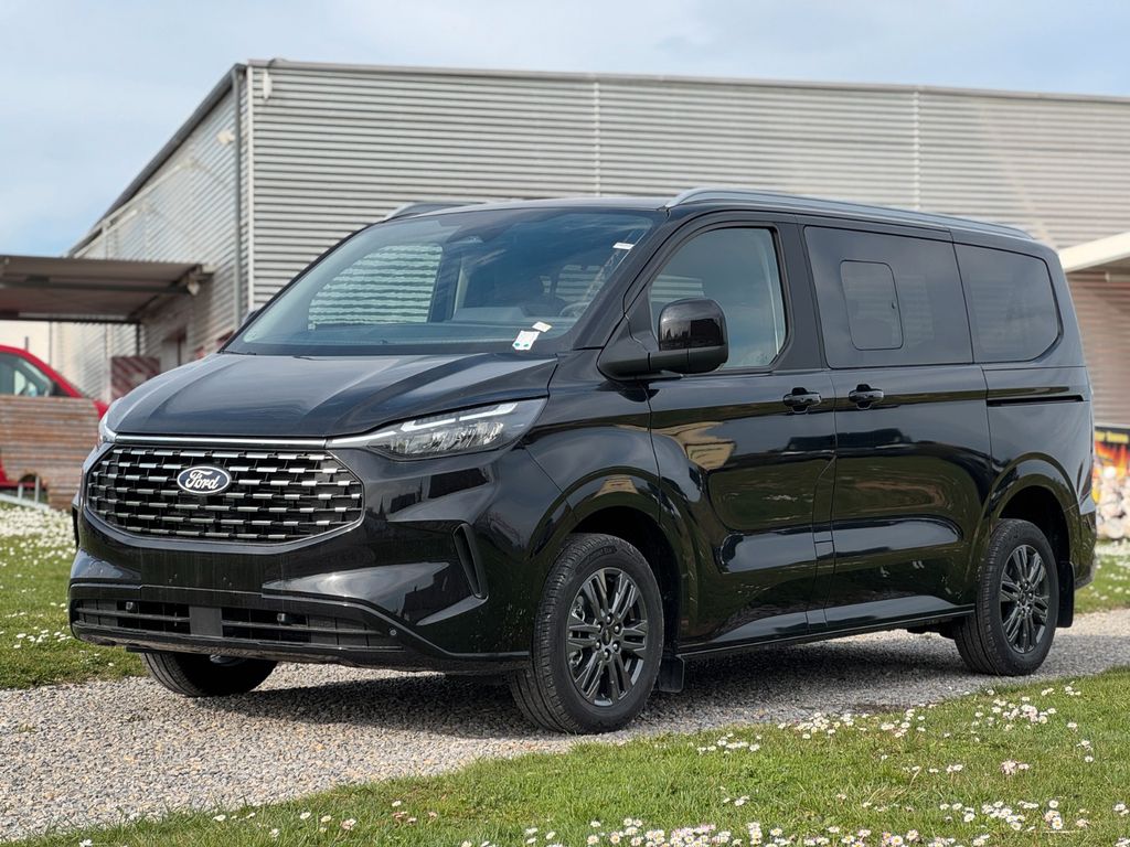 Ford Tourneo Custom 2025