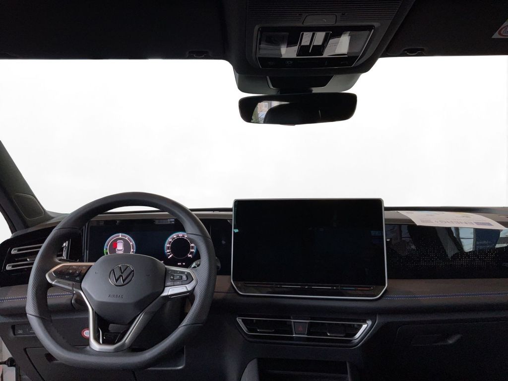 Volkswagen Tiguan 2025