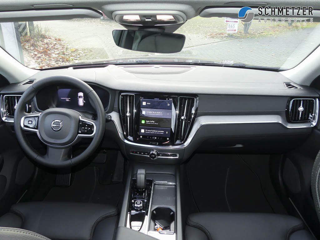Volvo V60 2023