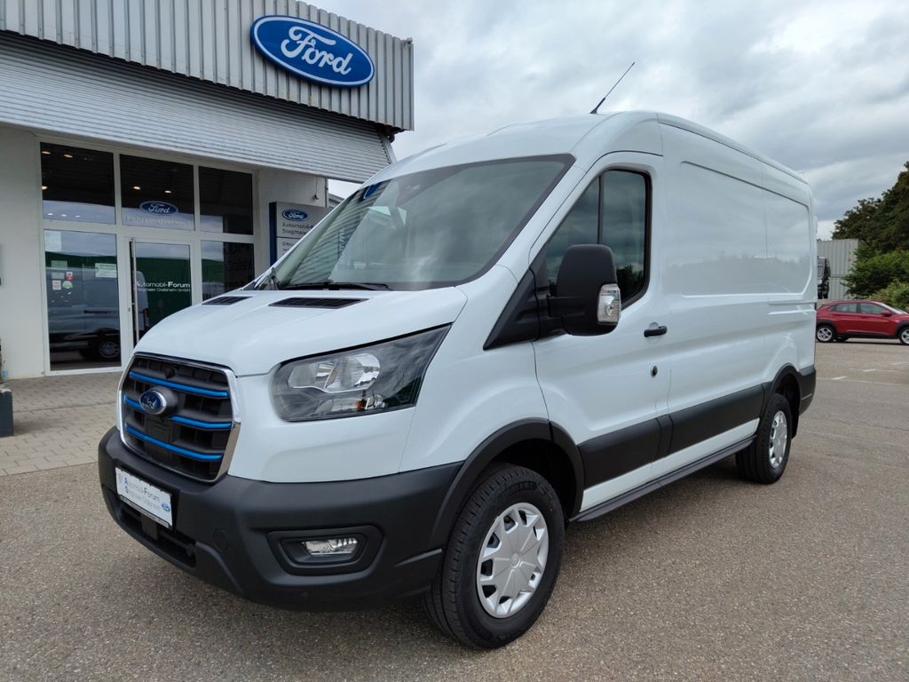 Ford Transit 2023