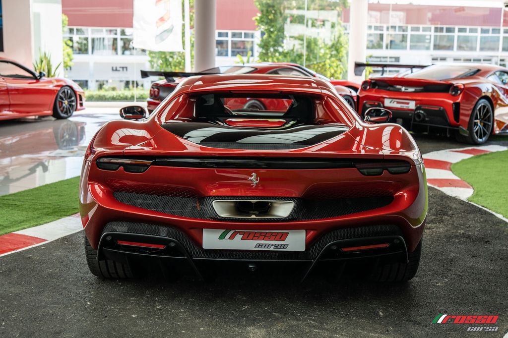 Ferrari 296 GTB 2023