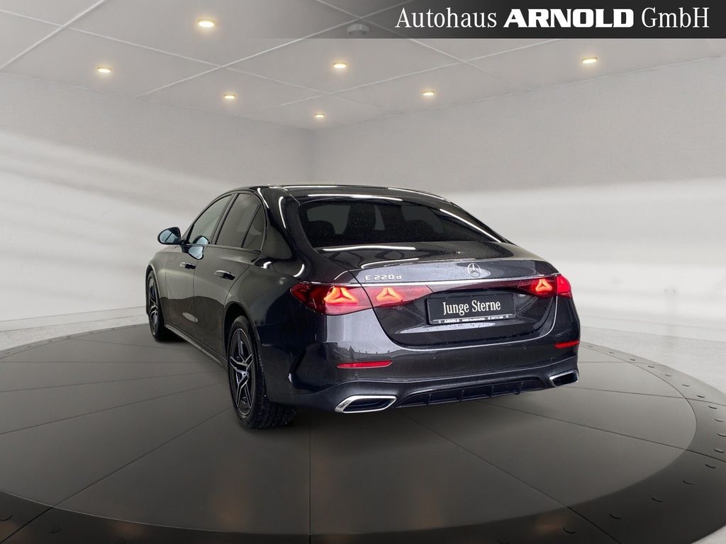 Mercedes-Benz E 220 2023