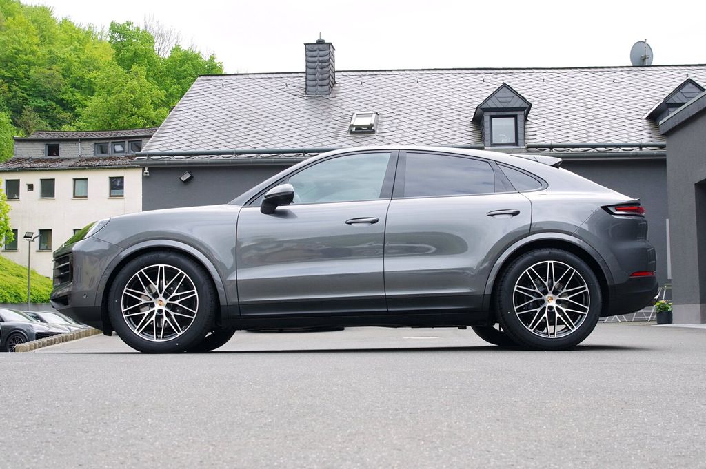 Porsche Cayenne 2025