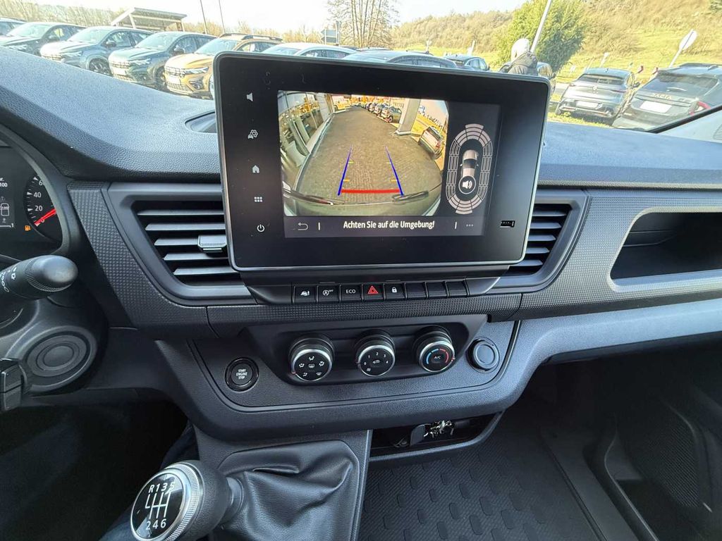 Renault Trafic 2025