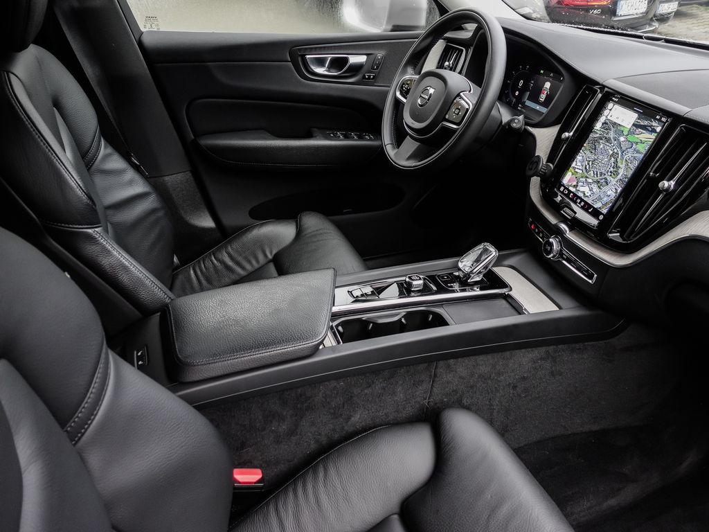 Volvo XC60 2023