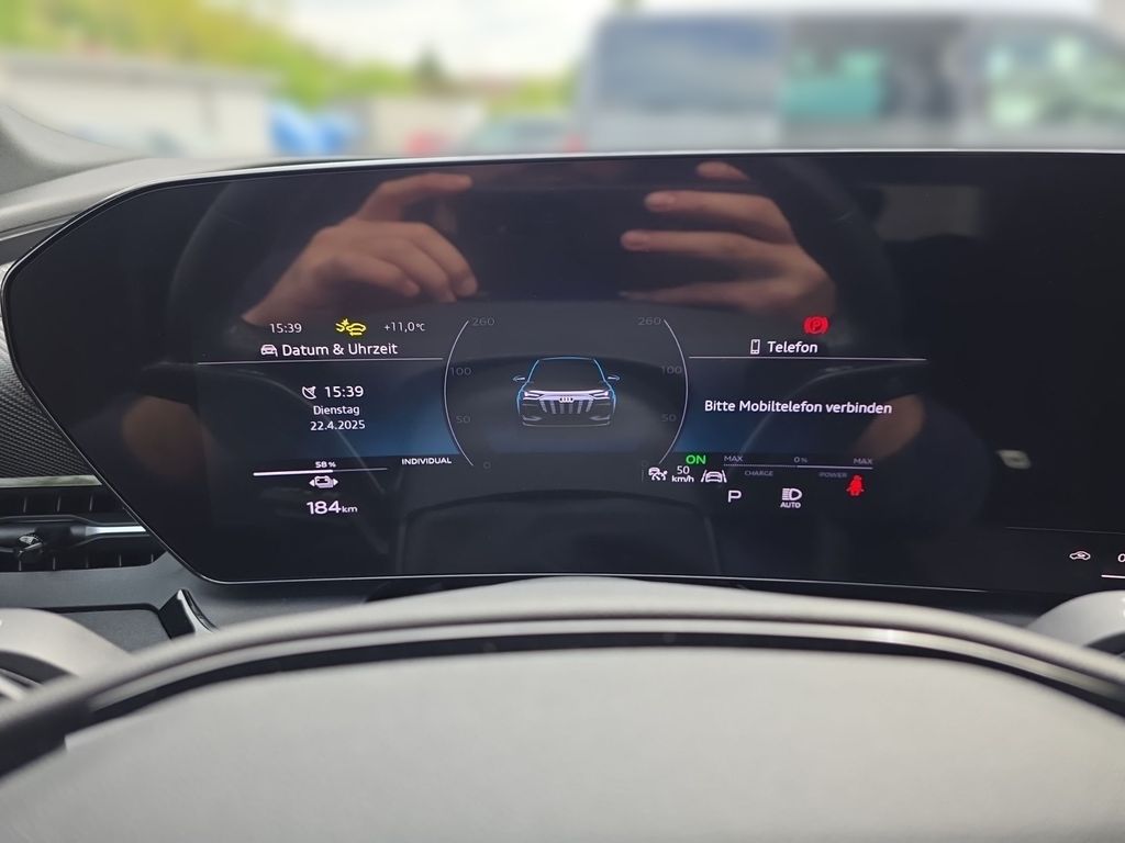 Audi SQ6 e-tron 2024