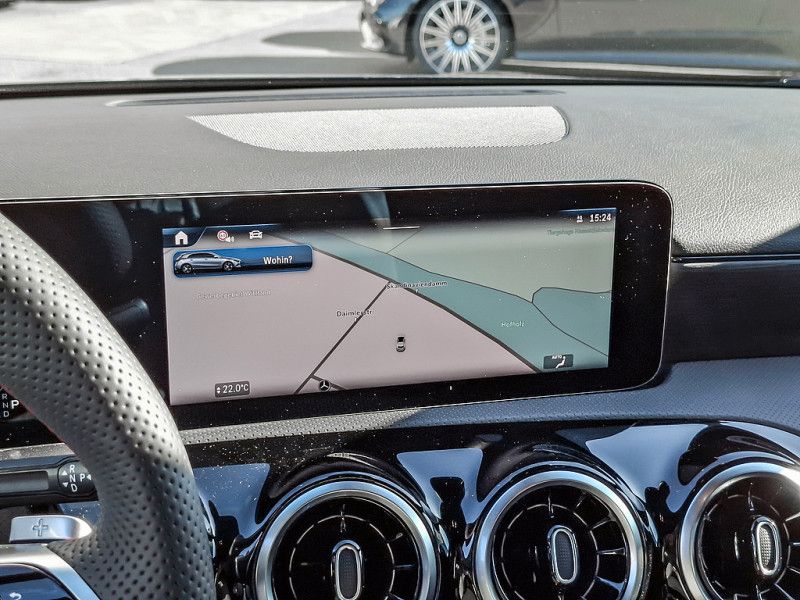 Mercedes-Benz A 200 2025