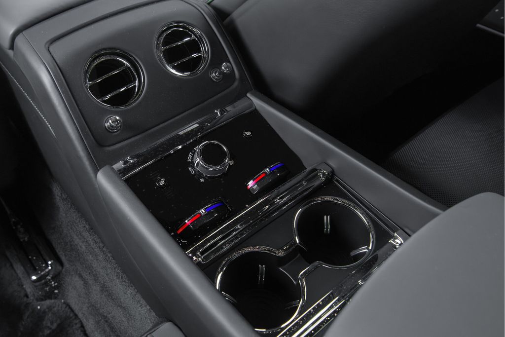 Rolls-Royce Spectre 2024