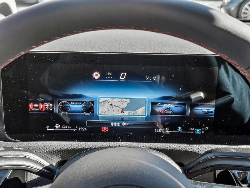 Mercedes-Benz A 200 2025