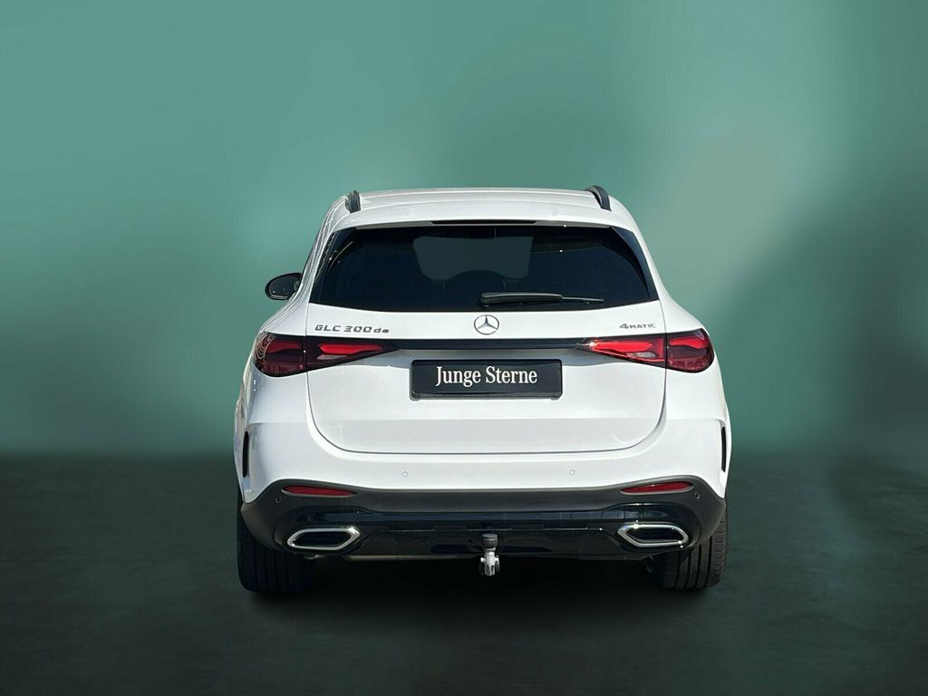 Mercedes-Benz GLC 300 2023