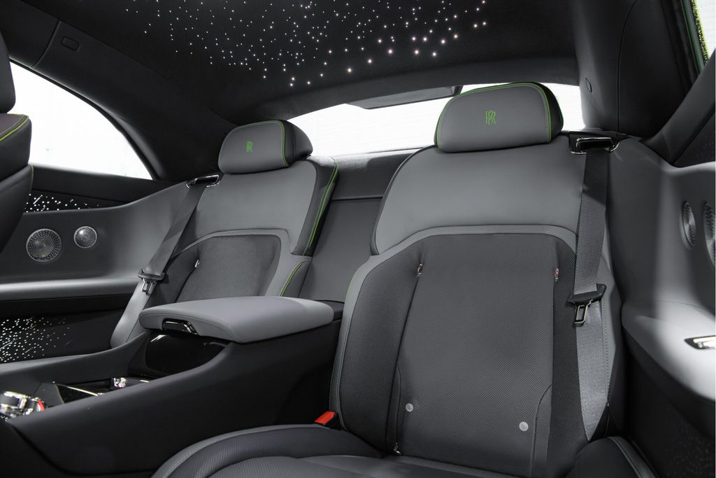 Rolls-Royce Spectre 2024