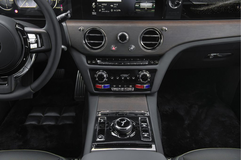 Rolls-Royce Spectre 2024