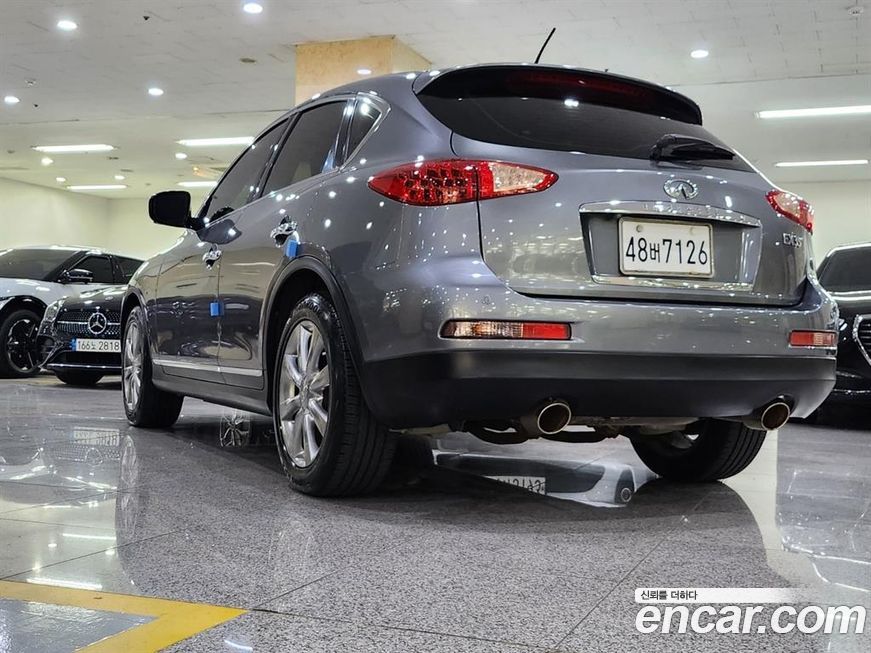 Infiniti EX 2011