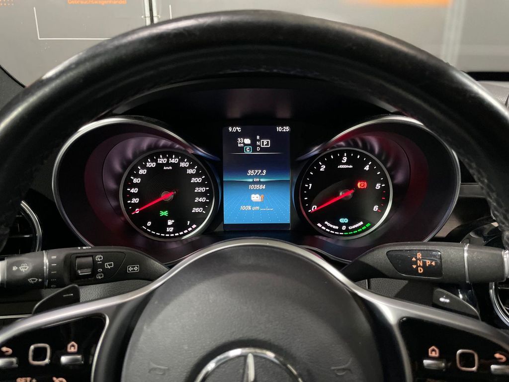Mercedes-Benz C 300 2021