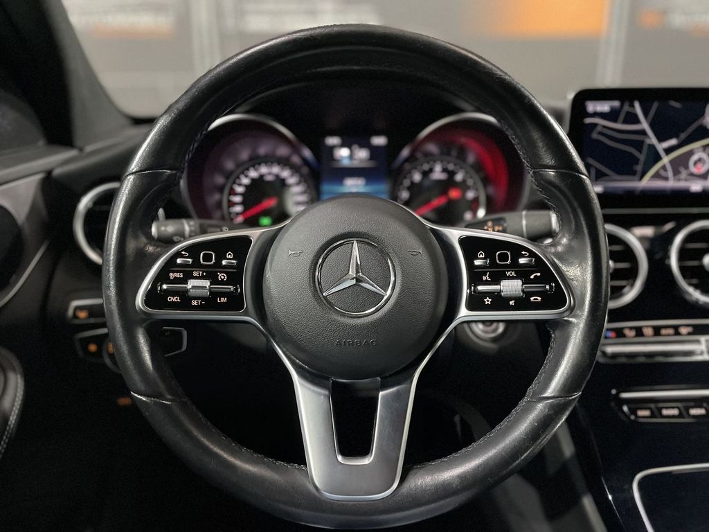 Mercedes-Benz C 300 2021