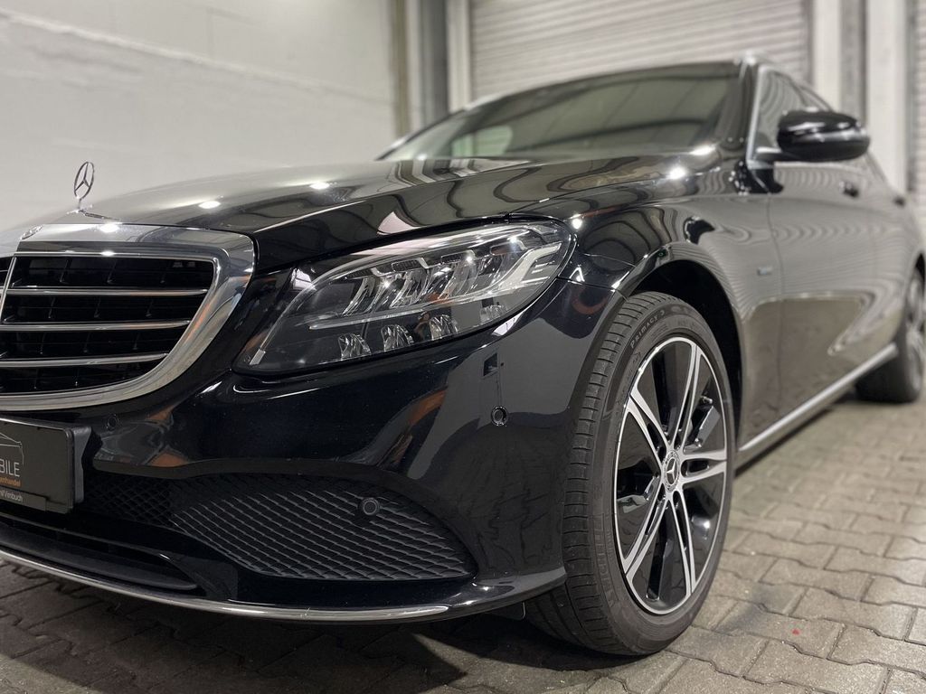 Mercedes-Benz C 300 2021