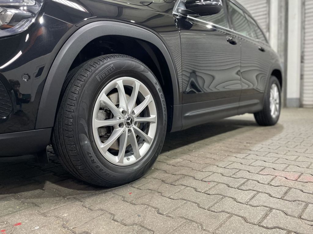 Mercedes-Benz GLB 180 2020