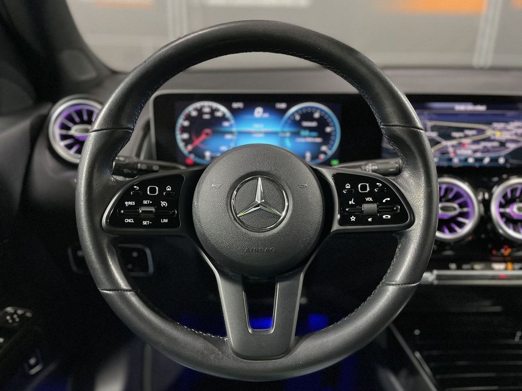 Mercedes-Benz GLB 180 2020