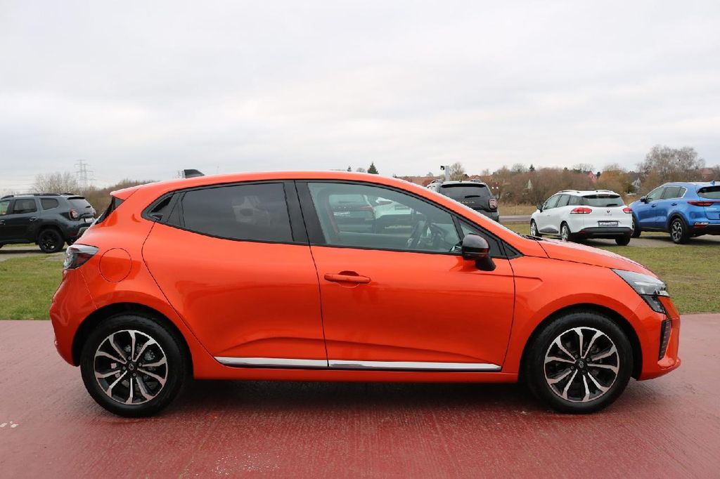 Renault Clio 2024