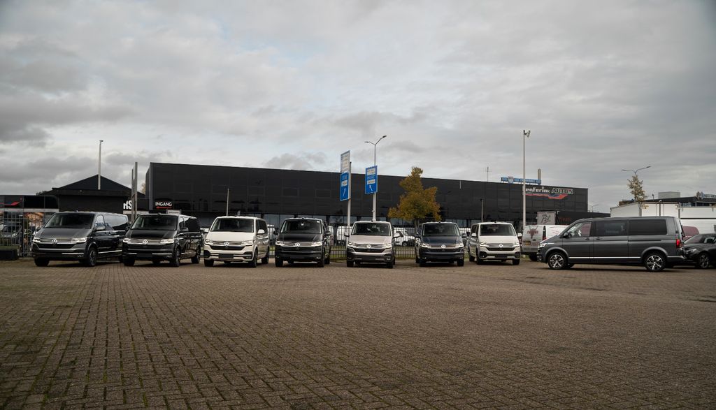 Volkswagen T6 Caravelle 2023