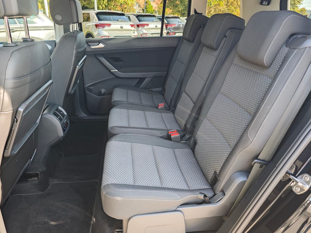 Volkswagen Touran 2024