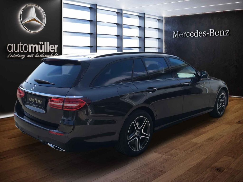 Mercedes-Benz E 300 2021