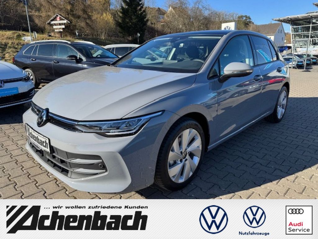 Volkswagen Golf 2024