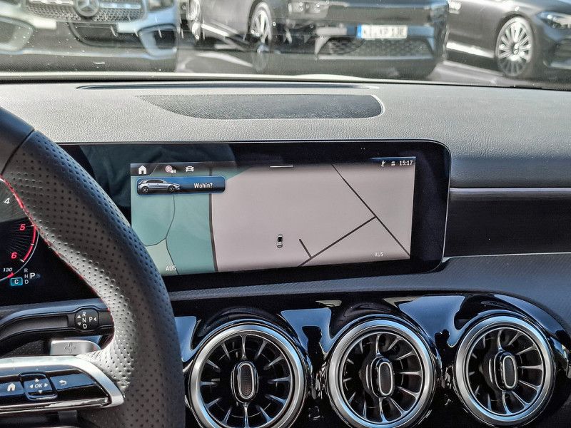 Mercedes-Benz A 200 2025