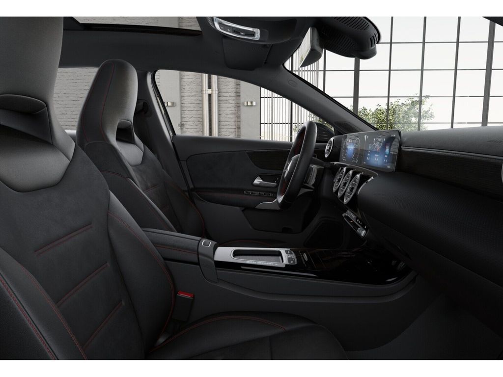 Mercedes-Benz A 200 2025