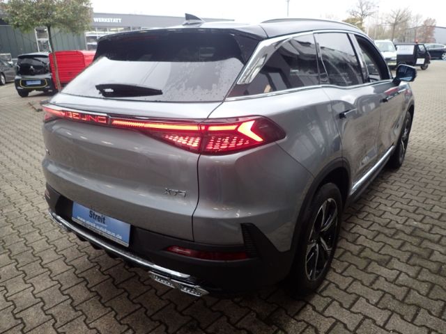 BAIC Beijing X75