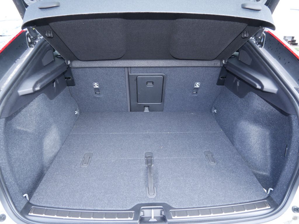 Volvo C40 2024